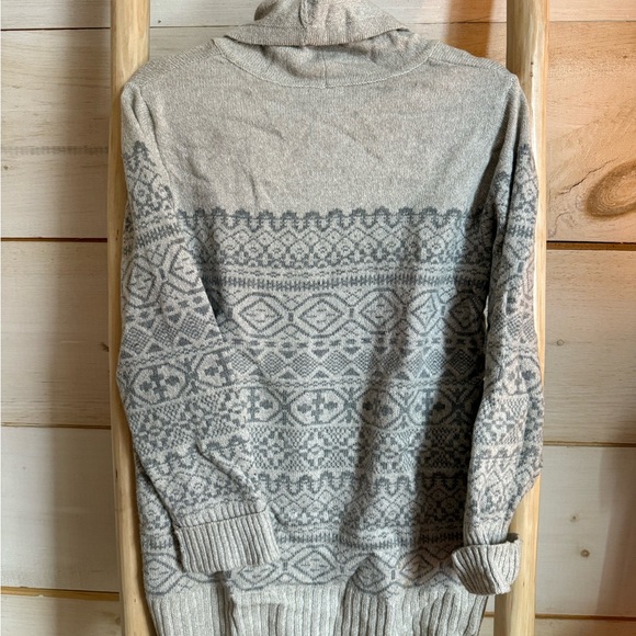 Eddie Bauer Gray Geometric Women's Cowl Neck Sweater - Picture 3 of 5